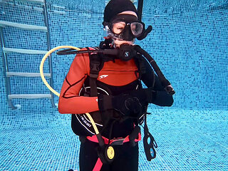 Underwater Scuba Date in My Tight Wetsuit: 2nd Date Cum Play