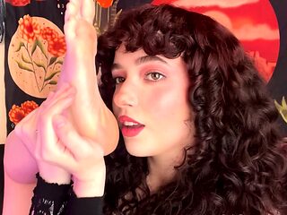 Tattooed busty brunette with foot fetish does hot footjob