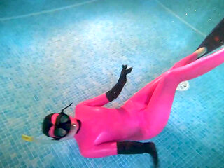 Slippery Latex Slut's Deep Pool Diving Tease