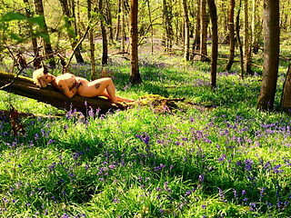 Queen Kylie of the Bluebells