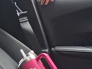 Flash Cock to a Girl in the Car!