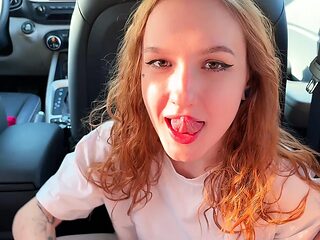 Car babe gets railed by a stranger on the highway