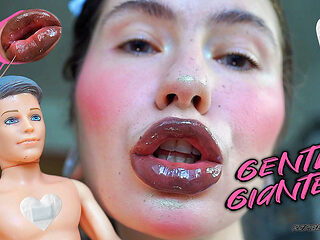 Gentle Giantess Nurse: Pouty Lips and a Blowjob Custom