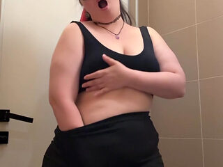 pawg public bathroom masturbation