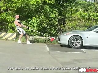 Busty MILF Jennifer Mendez gets fucked by a muscled stranger