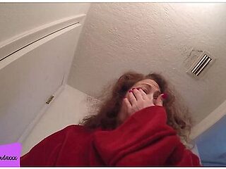 Cum & Watch Me On The Toilet