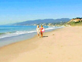 Beach Blonde Lesbians 69 and oral sex