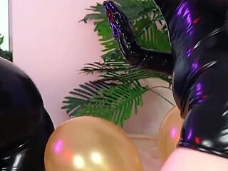 Hot Fetish, Air Balloons and Girls Latex Rubber Party Arya Grander