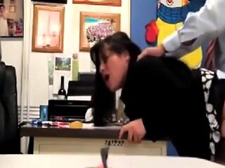 Amateur Latina MILF Doggy Style