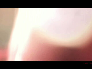 Newlywed Brides Please Each Other on Vacation