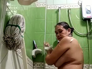 Just watching assy taking a bath in the morning