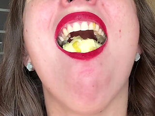 Swallow Bite Seduction POV