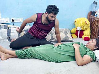 Mallu Girl Body Massage and Hard Fuck in Bedroom While Massaging Seduce Malayali Girl and Fuck