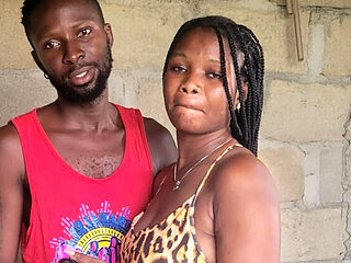 Switcock Bends Over That Big Nigerian MILF Ass For BBC Doggystyle