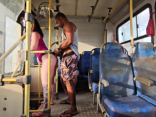 DUDE GETS ON PUBLIC TRANSPORT I SCREWED UP FOR EVERYONE TO SEE AND LEFT