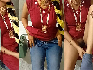 Desi South Indian Bhabhi Vamika Hardcore Fuck with Lover - Homemade Tamil Sex Moaning