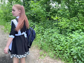 Pleased the schoolgirl after graduation with a big and cum on her face