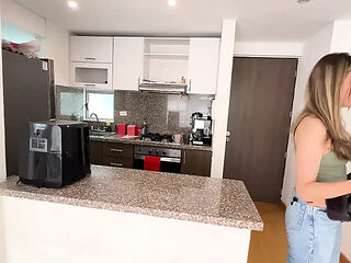 Scarlettandc Gets Fingered and Eats Pussy in the Kitchen with Boss's Whore