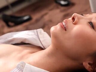 Boss Lady's Cumming Punishment. Japanese woman erotic video x2x725E8200325B32F1F1