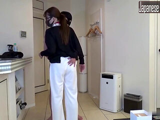 Famous Gyaru Nurse in Hospital, Deep Throat Pleasure Leads to Repeated Climax and Creampie Finish