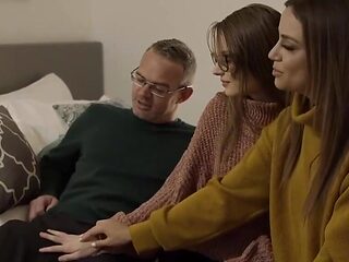 Submissive brunette teen sucking a stepfam cock to start FFM
